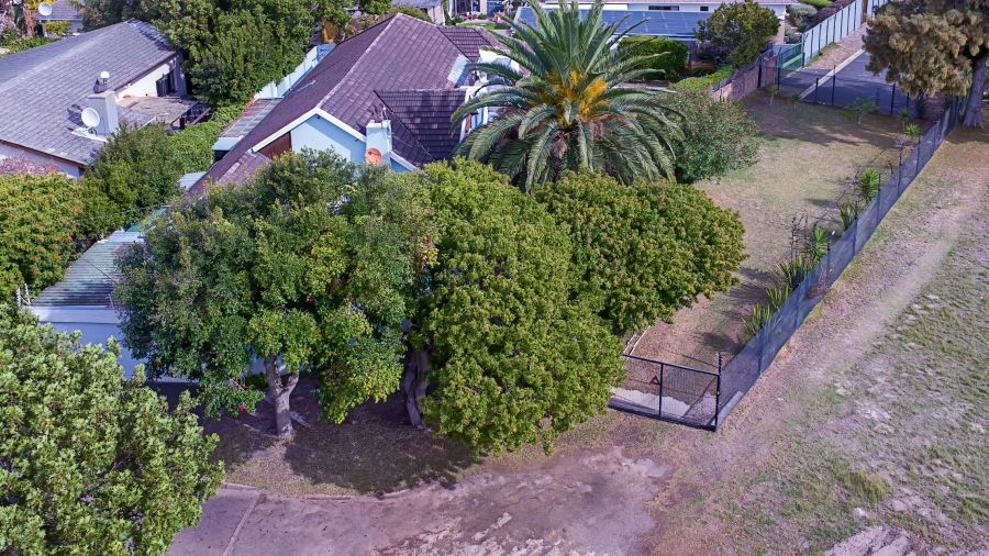 4 Bedroom Property for Sale in Plumstead Western Cape